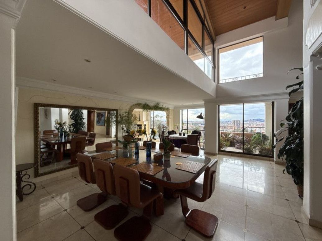 Apartamento de 5 alcobas en venta en A.S.D., Bogotá, 220 m² · foto 6 de 20