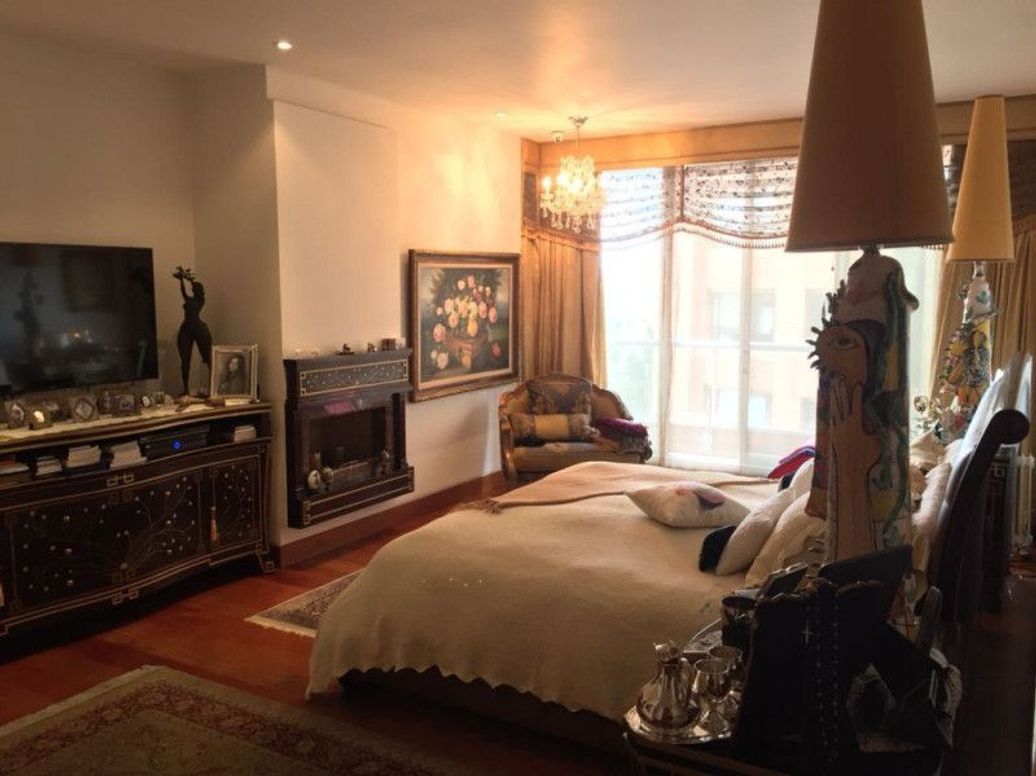 Apartamento de 4 alcobas en venta en Los Rosales, Bogotá, 469 m² · foto 8 de 11