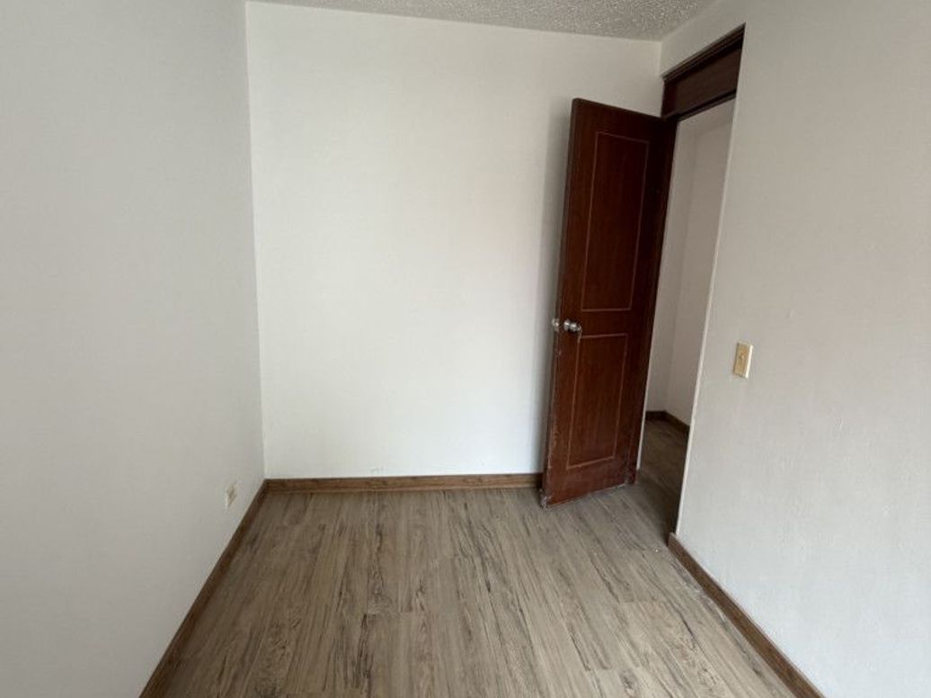 Apartamento de 4 alcobas en venta en Victoria Norte, Bogotá, 92 m² · foto 10 de 19