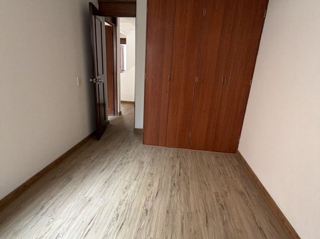 Apartamento de 4 alcobas en venta en Victoria Norte, Bogotá, 92 m² · foto 12 de 19