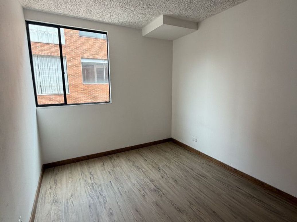 Apartamento de 4 alcobas en venta en Victoria Norte, Bogotá, 92 m² · foto 7 de 19