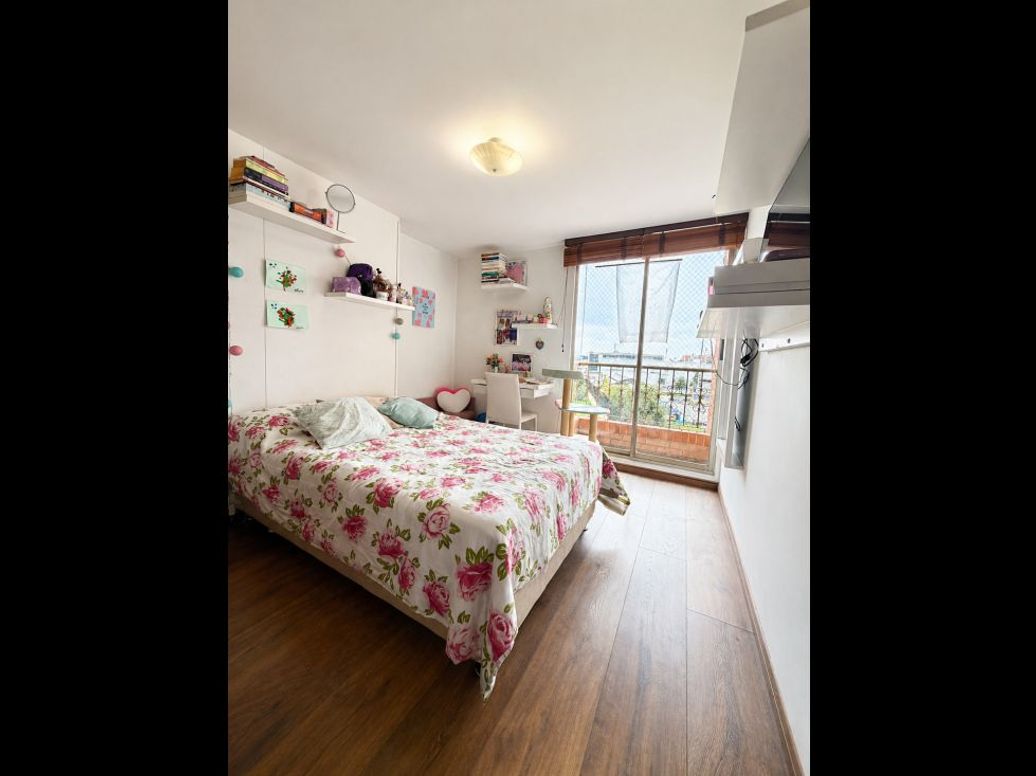 Apartamento de 3 alcobas en venta en Quinta Paredes, Bogotá, 91 m² · foto 9 de 14