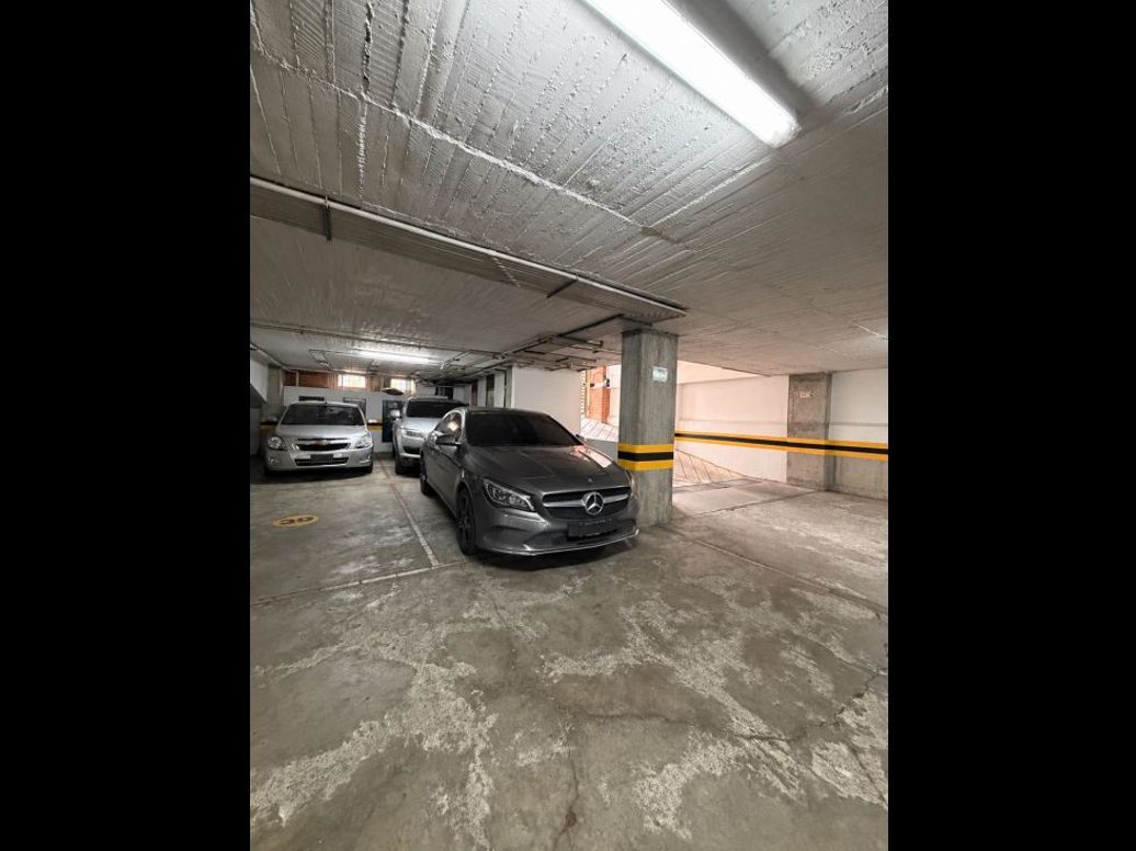 Apartamento de 3 alcobas en venta en Quinta Paredes, Bogotá, 91 m² · foto 11 de 14