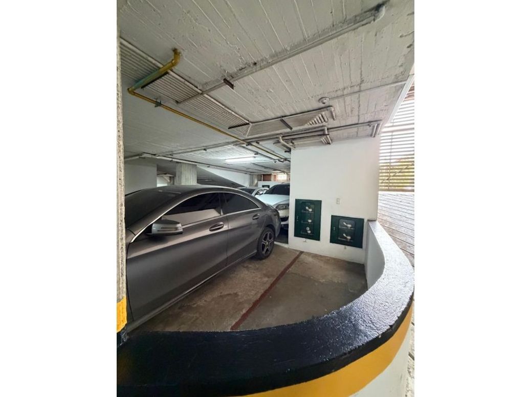 Apartamento de 3 alcobas en venta en Quinta Paredes, Bogotá, 91 m² · foto 12 de 14