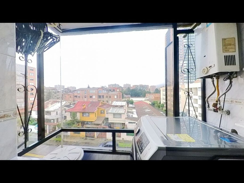 Apartamento de 4 alcobas en venta en Cedro Narvaez, Bogotá, 102 m² · foto 8 de 20