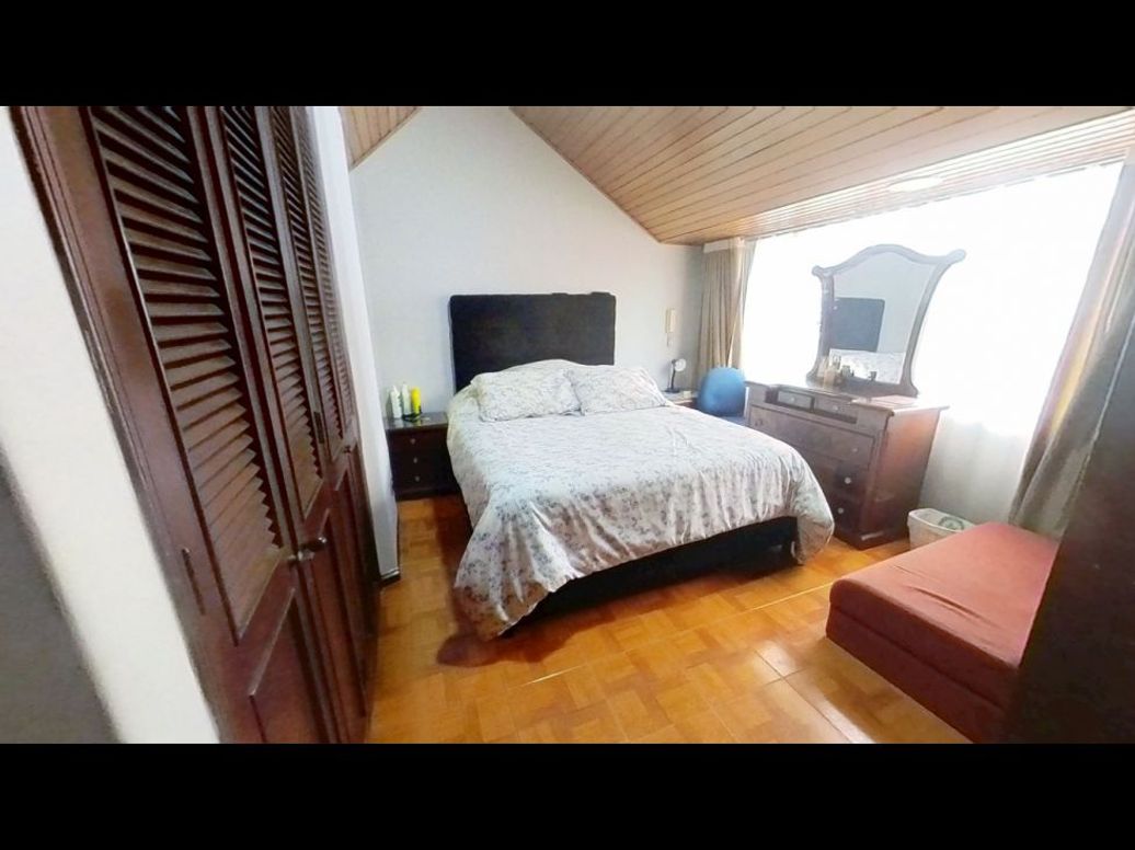Apartamento de 4 alcobas en venta en Cedro Narvaez, Bogotá, 102 m² · foto 10 de 20