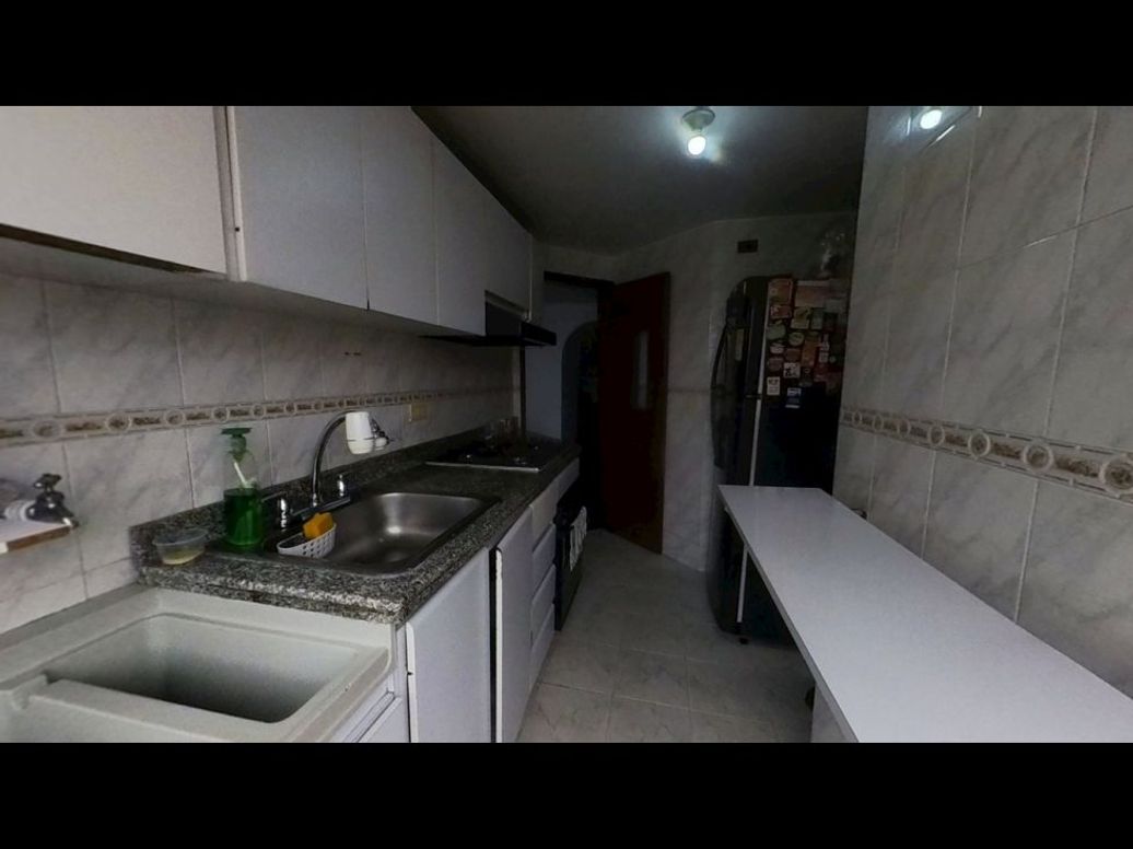 Apartamento de 4 alcobas en venta en Cedro Narvaez, Bogotá, 102 m² · foto 2 de 20