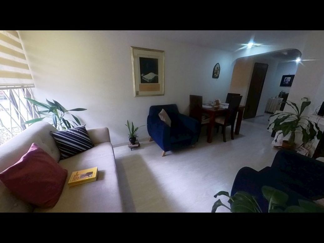 Apartamento de 3 alcobas en venta en Los Cedritos, Bogotá, 77 m² · foto 2 de 20