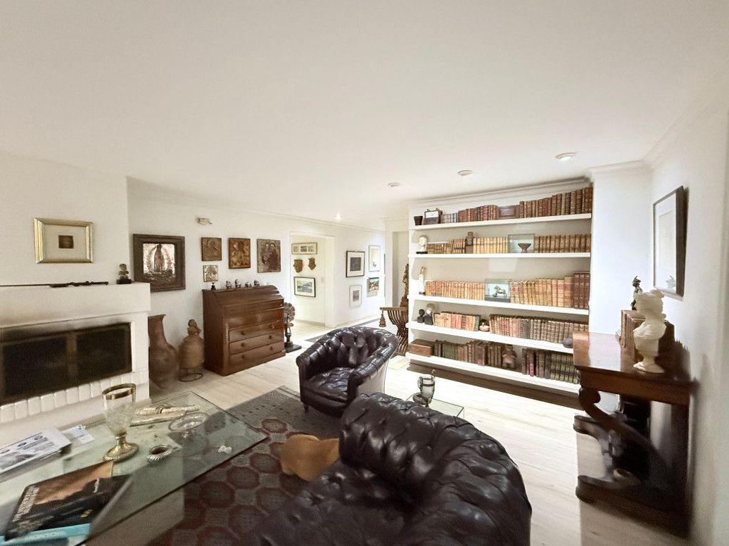 Apartamento de 3 alcobas en venta en Chico Norte Et. Iii, Bogotá, 169 m² · foto 5 de 20