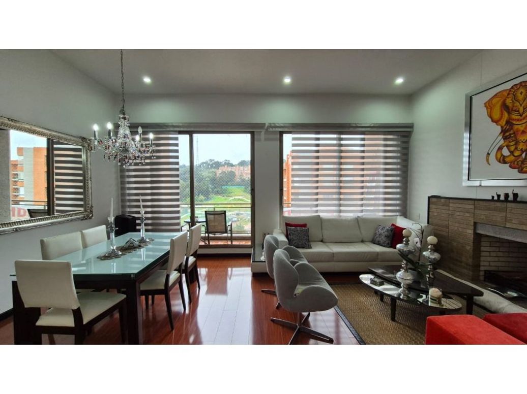 Apartamento de 3 alcobas en venta en El Plan, Bogotá, 172 m² · foto 3 de 8