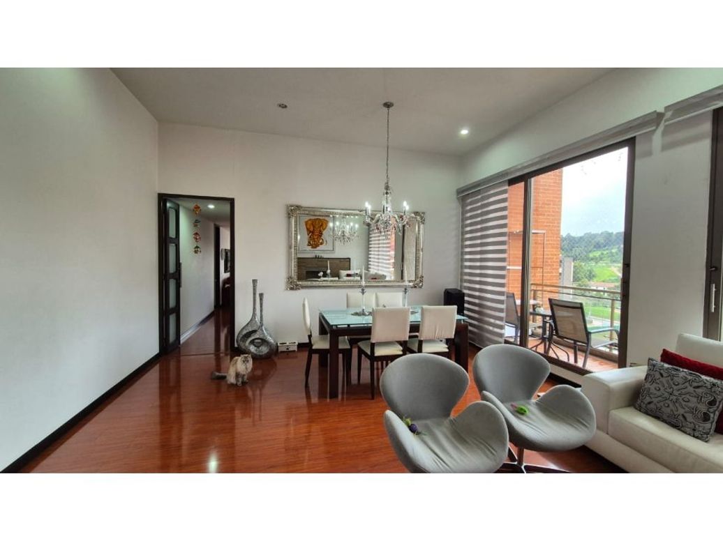 Apartamento de 3 alcobas en venta en El Plan, Bogotá, 172 m² · foto 6 de 8