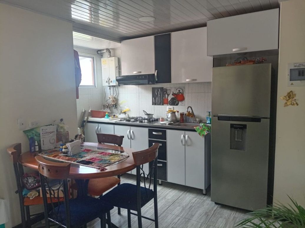 Apartamento de 2 alcobas en venta en Chircales Del Sur, Bogotá, 49 m² · foto 5 de 7