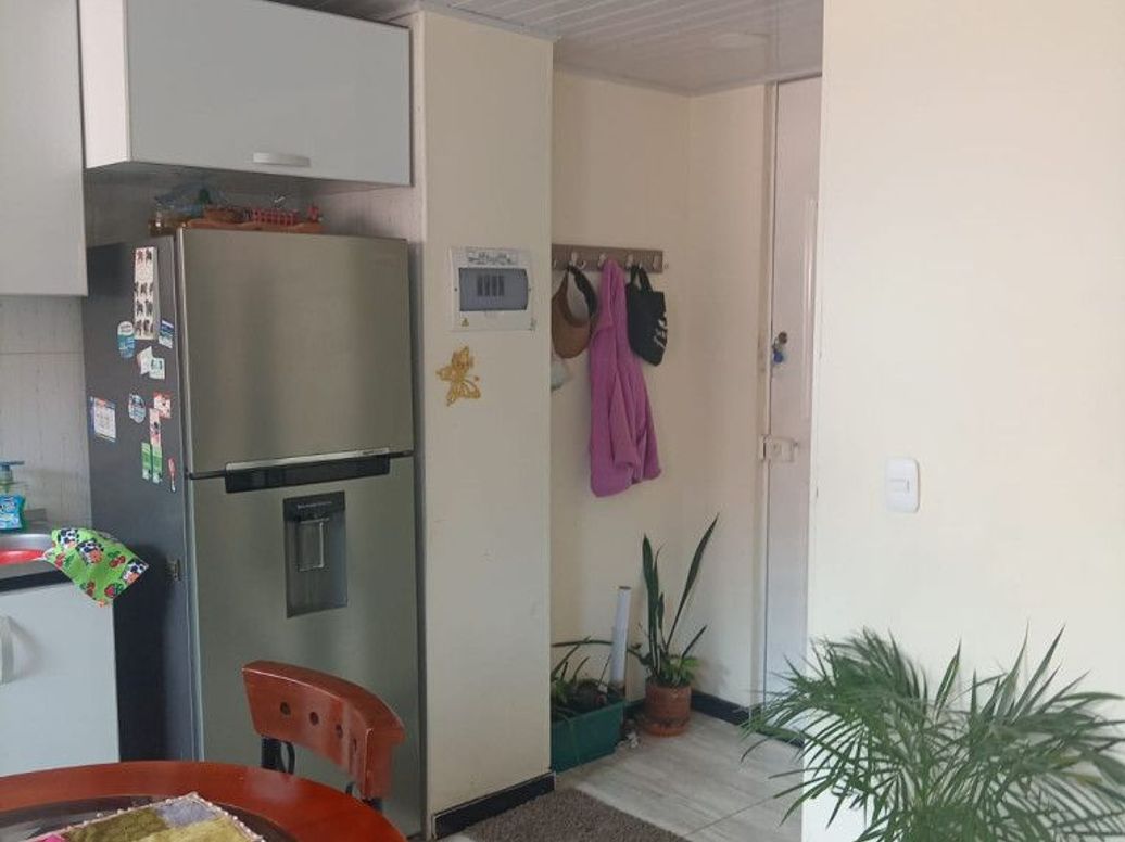 Apartamento de 2 alcobas en venta en Chircales Del Sur, Bogotá, 49 m² · foto 2 de 7