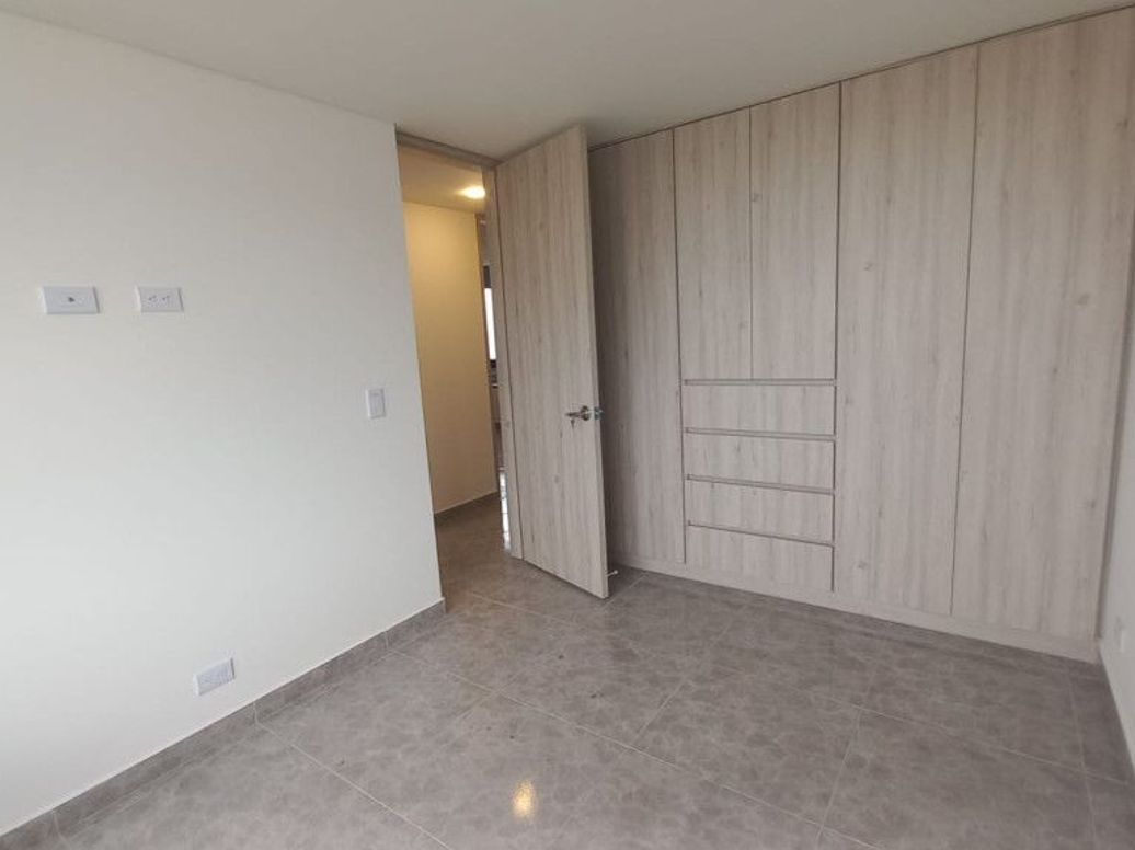 Apartamento de 3 alcobas en venta en El Tejar, Bogotá, 86 m² · foto 13 de 14