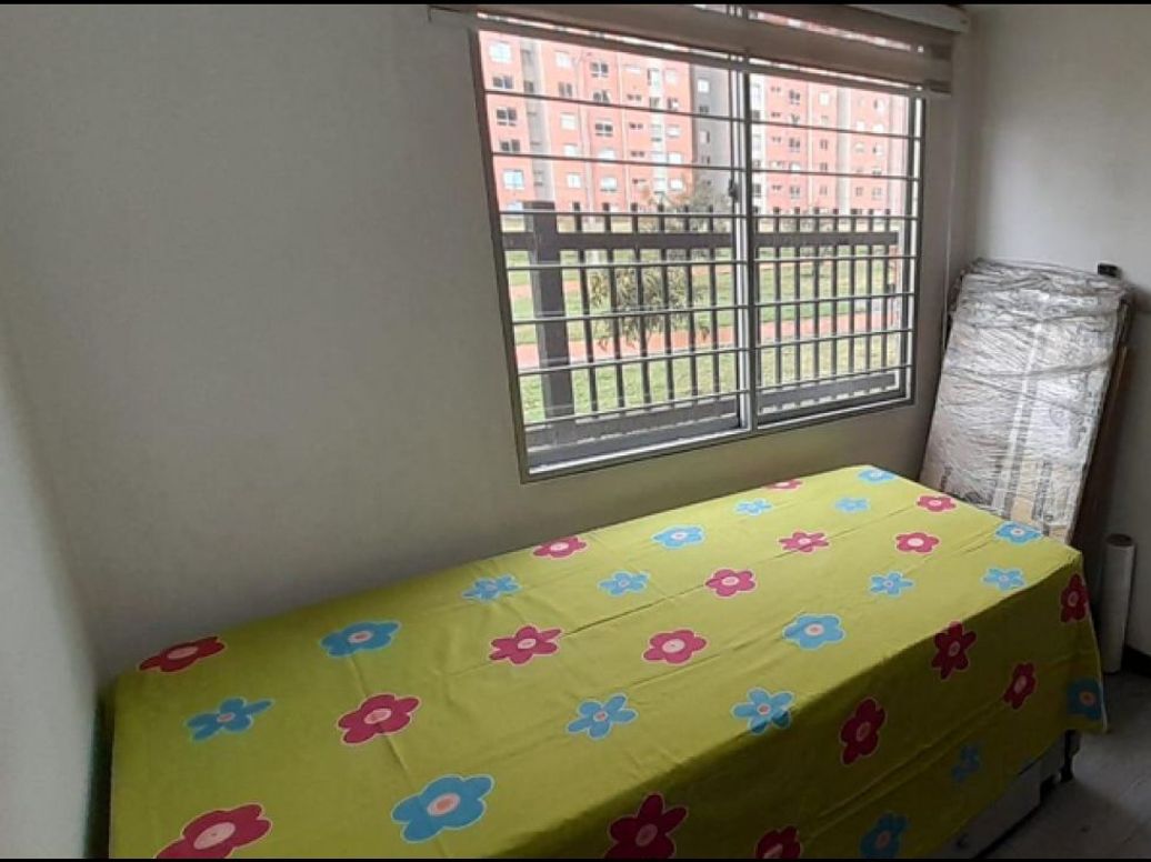 Apartamento de 3 alcobas en venta en Castilla, Bogotá, 86 m² · foto 13 de 14