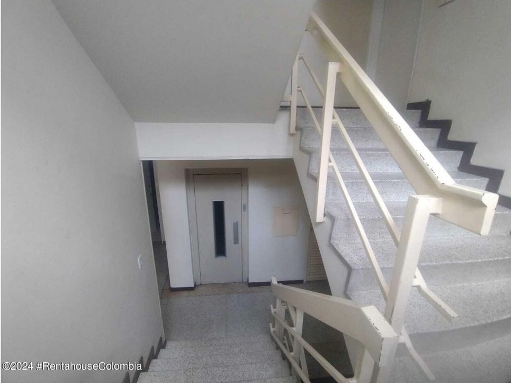 Apartamento de 5 alcobas en venta en Chapinero, Bogotá, 150 m² · foto 2 de 20