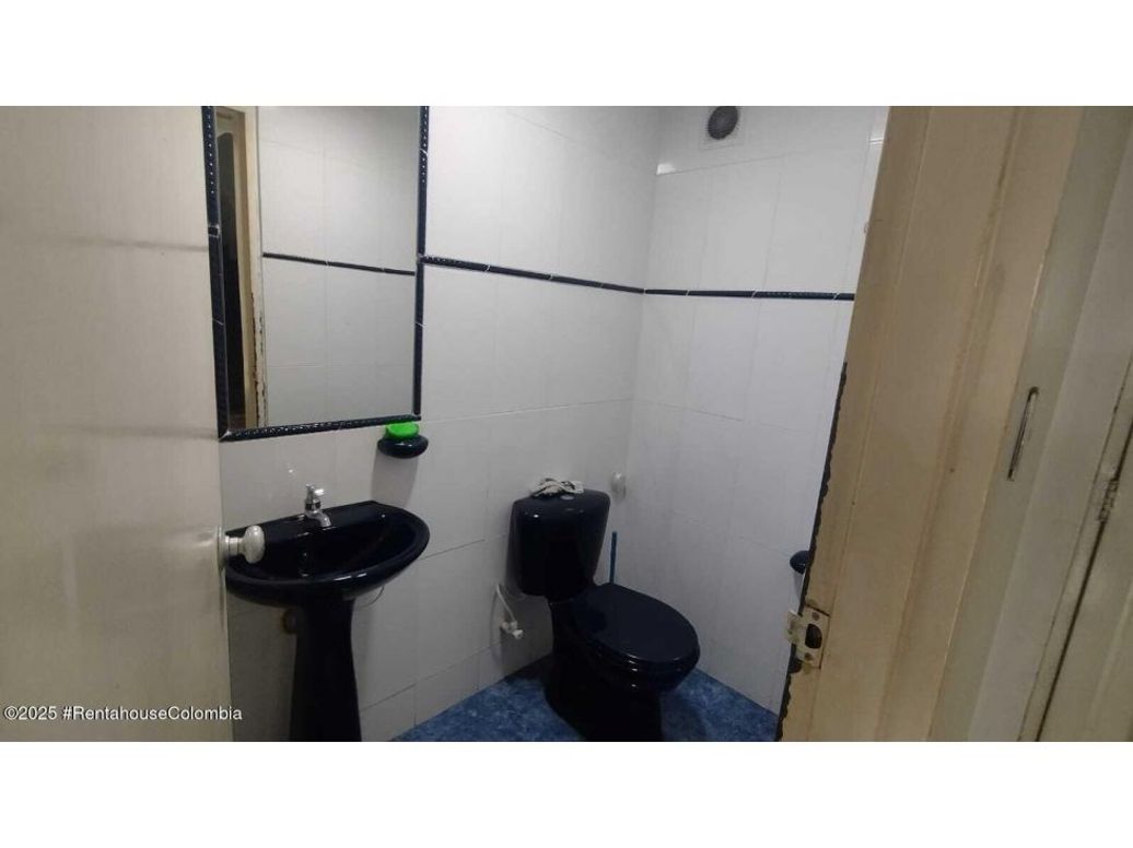 Casa de 5 alcobas en venta en Bosque De Modelia, Bogotá, 239 m² · foto 12 de 20