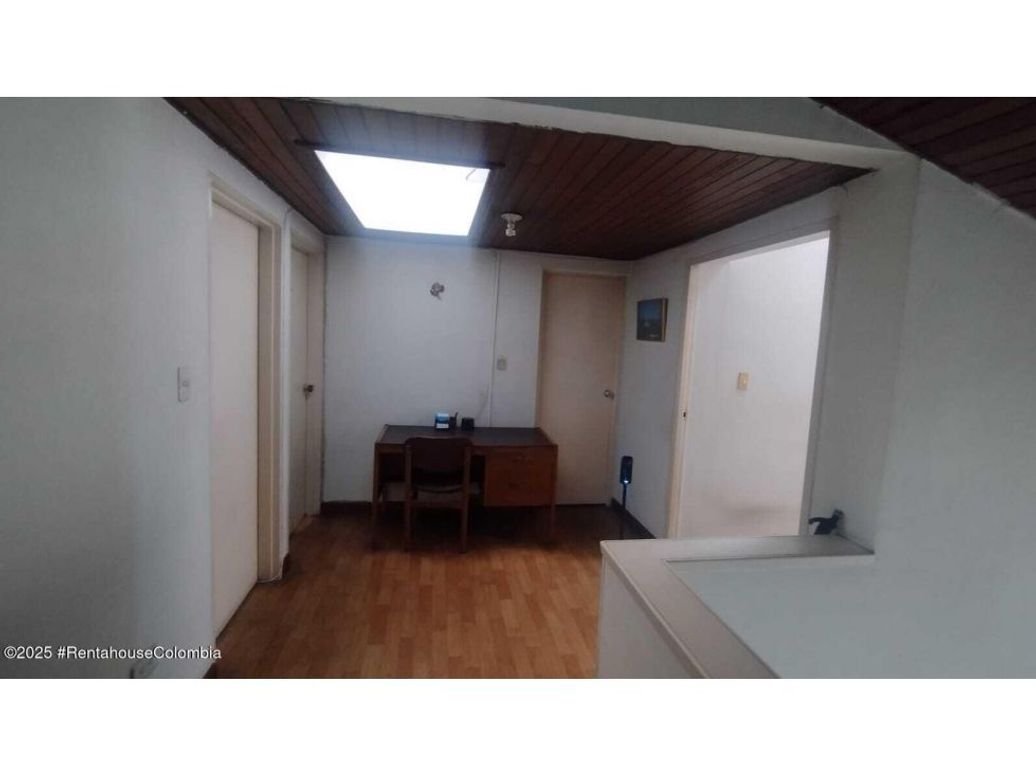 Casa de 5 alcobas en venta en Bosque De Modelia, Bogotá, 239 m² · foto 14 de 20