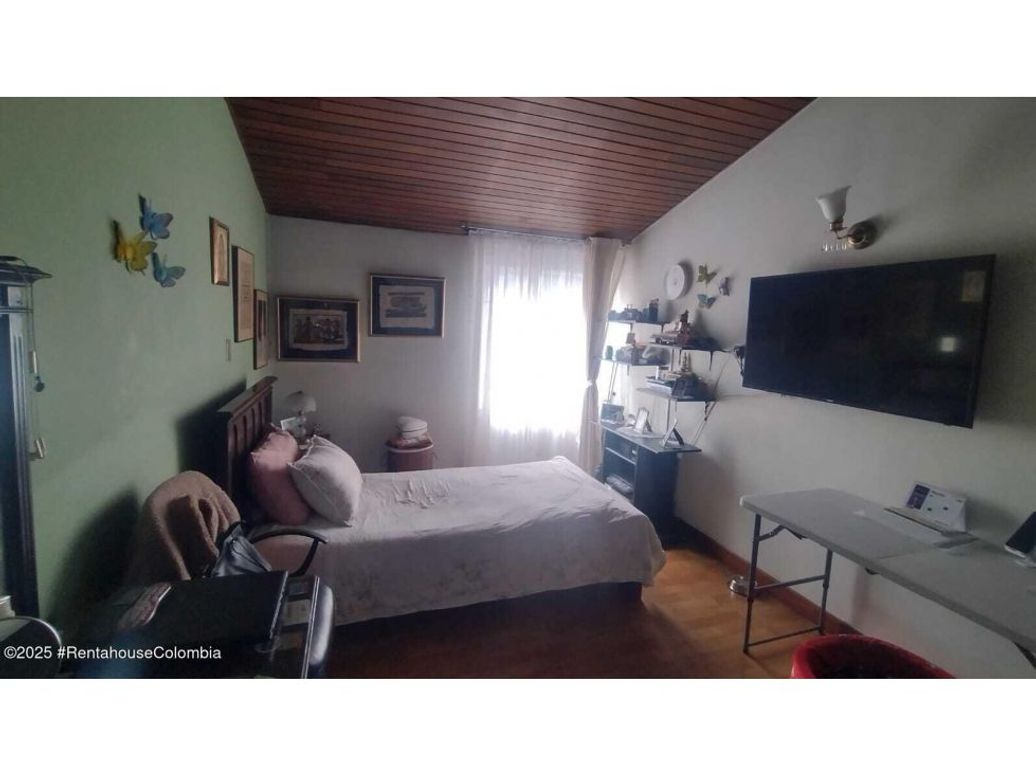 Casa de 5 alcobas en venta en Bosque De Modelia, Bogotá, 239 m² · foto 16 de 20