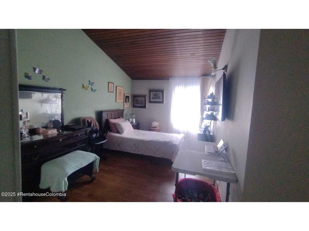 Casa de 5 alcobas en venta en Bosque De Modelia, Bogotá, 239 m² · foto 15 de 20