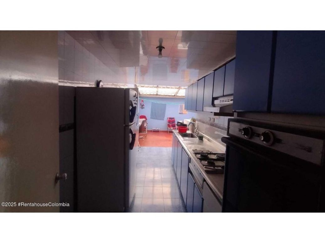 Casa de 5 alcobas en venta en Bosque De Modelia, Bogotá, 239 m² · foto 8 de 20