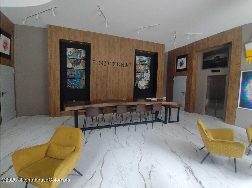 Apartamento de 1 alcoba en venta en Antiguo Country, Bogotá, 24 m² · foto 2 de 18