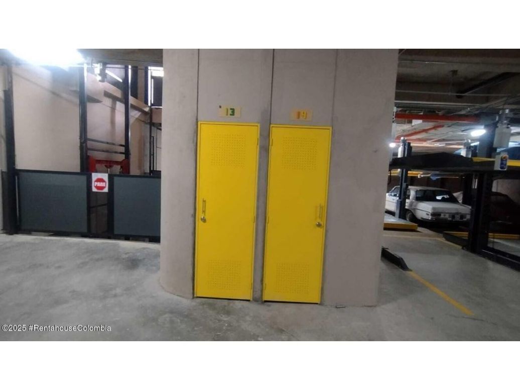 Apartamento de 1 alcoba en venta en Antiguo Country, Bogotá, 24 m² · foto 18 de 18