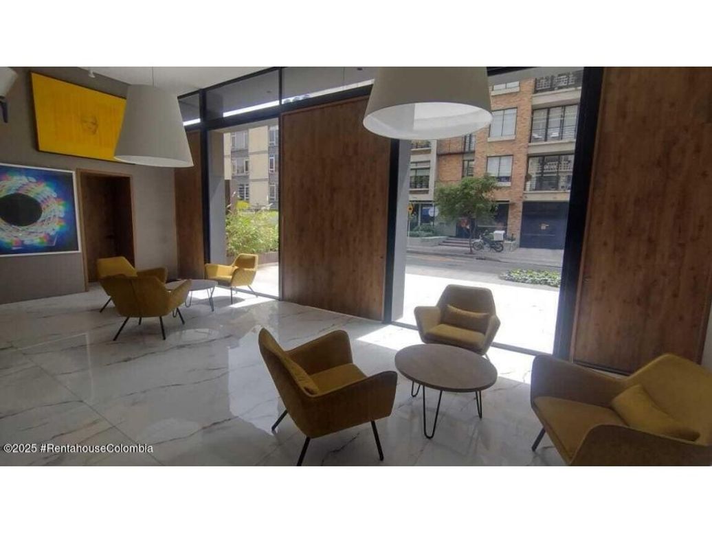 Apartamento de 1 alcoba en venta en Antiguo Country, Bogotá, 24 m² · foto 3 de 18