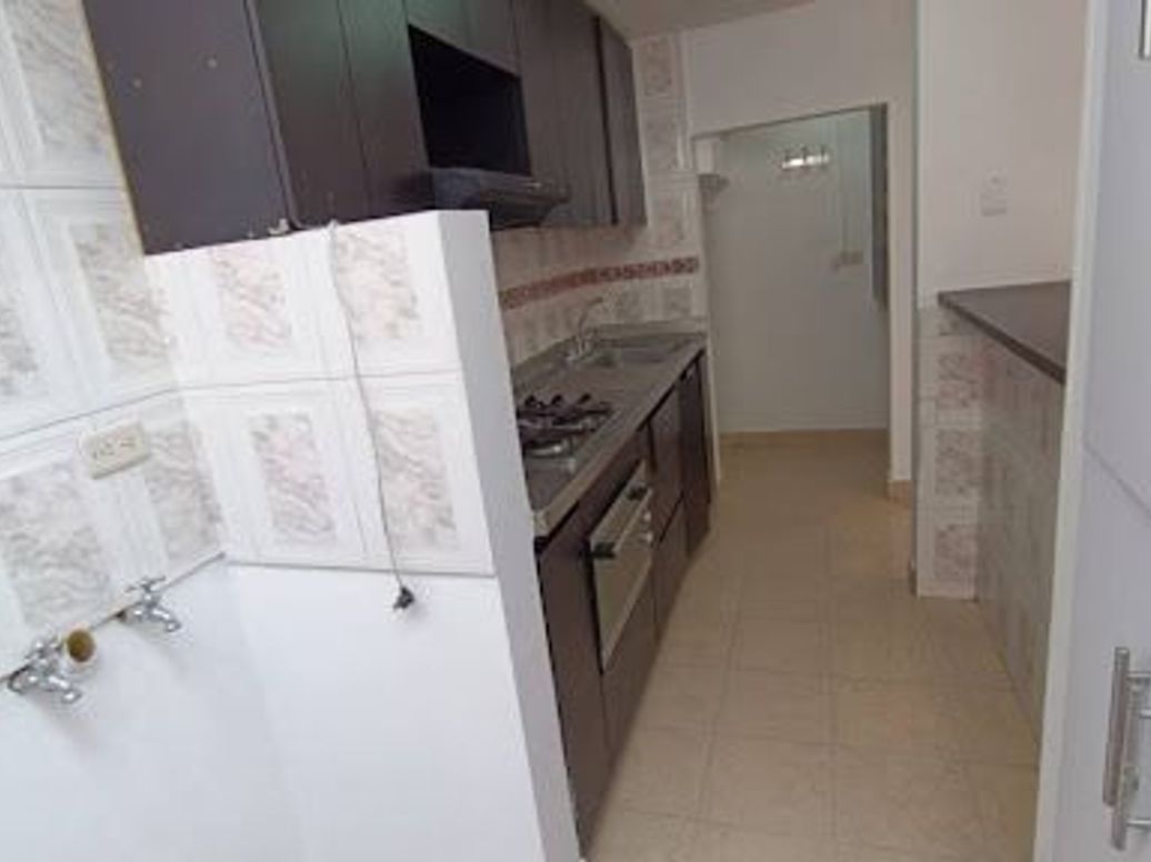 Casa de 4 alcobas en venta en El Pinar, Bogotá, 83 m² · foto 7 de 20