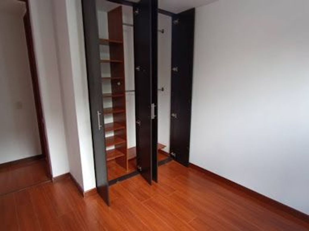Casa de 4 alcobas en venta en El Pinar, Bogotá, 83 m² · foto 14 de 20