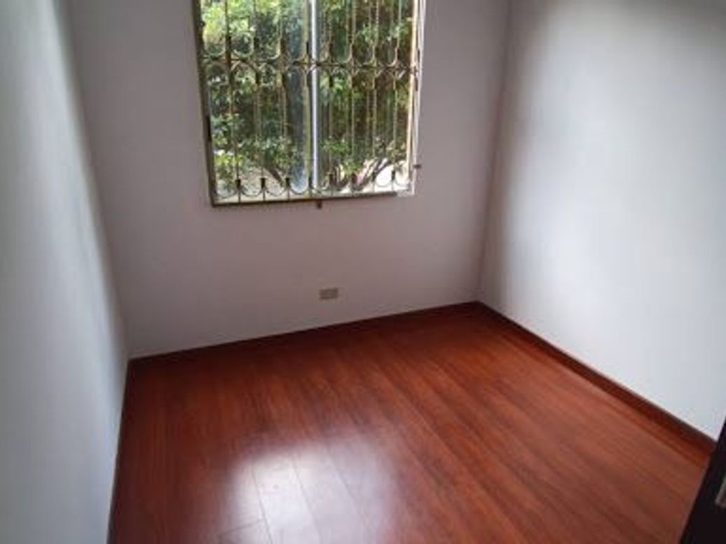 Casa de 4 alcobas en venta en El Pinar, Bogotá, 83 m² · foto 17 de 20