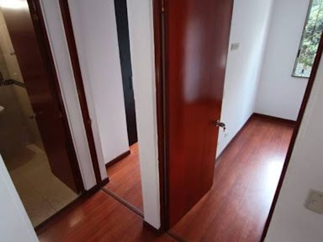 Casa de 4 alcobas en venta en El Pinar, Bogotá, 83 m² · foto 18 de 20
