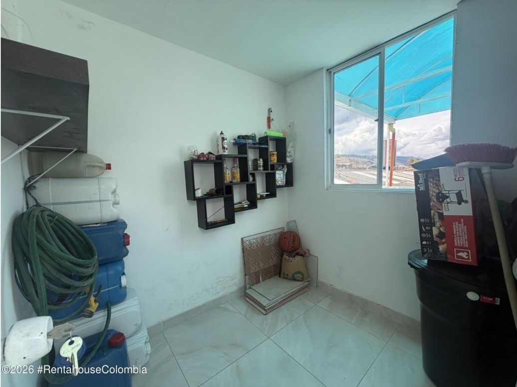 Casa de 4 alcobas en venta en Tibabita, Bogotá, 82 m² · foto 14 de 16