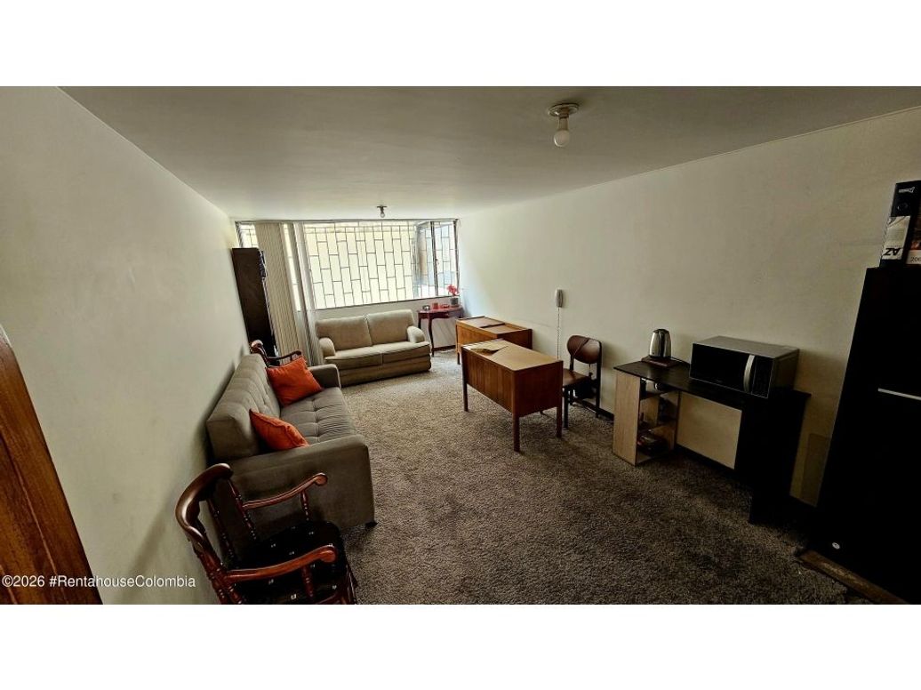 Apartamento de 2 alcobas en venta en Los Cedros, Bogotá, 70 m² · foto 16 de 18