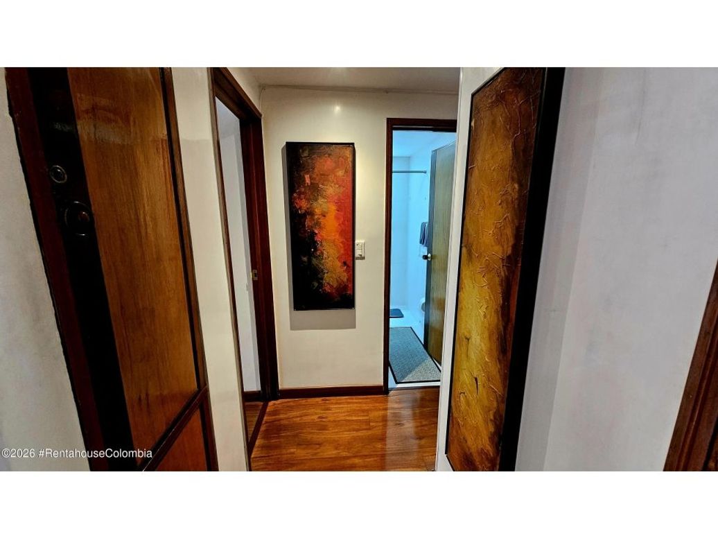 Apartamento de 2 alcobas en venta en Los Cedros, Bogotá, 70 m² · foto 10 de 18