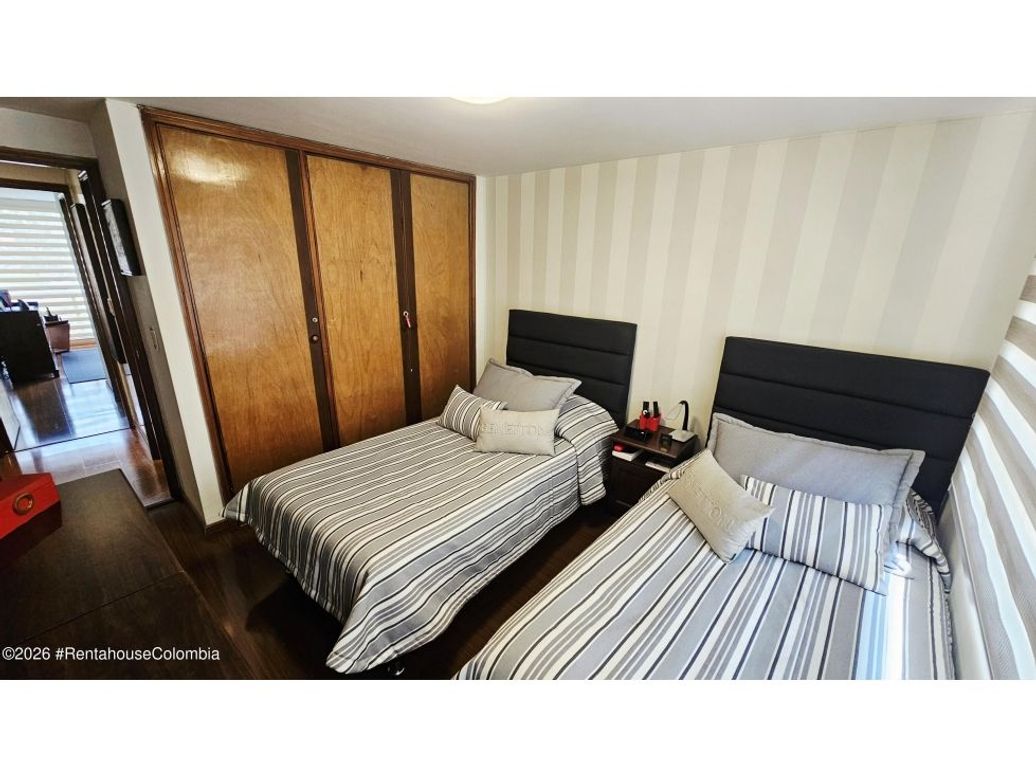 Apartamento de 2 alcobas en venta en Los Cedros, Bogotá, 70 m² · foto 13 de 18