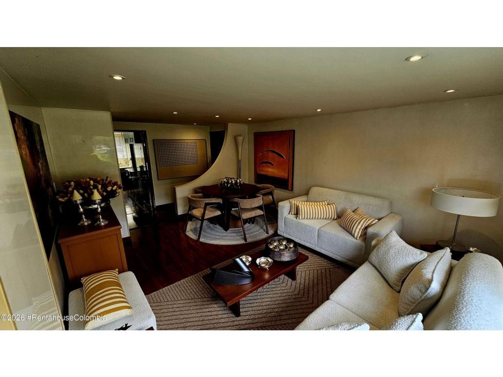 Apartamento de 2 alcobas en venta en Los Cedros, Bogotá, 70 m² · foto 4 de 18