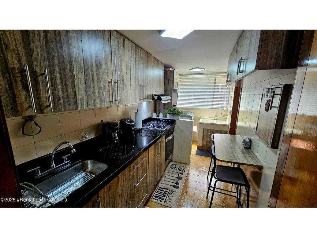 Apartamento de 2 alcobas en venta en Los Cedros, Bogotá, 70 m² · foto 6 de 18
