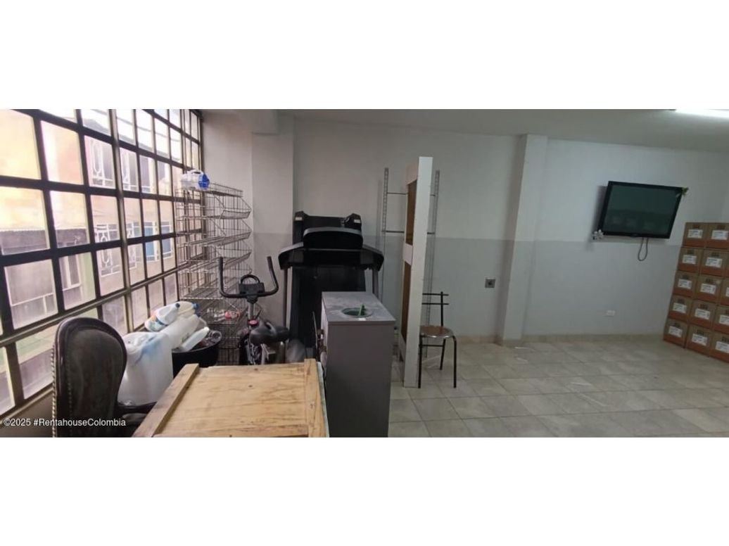 Casa de 15 alcobas en venta en María Paz, Bogotá, 288 m² · foto 8 de 19