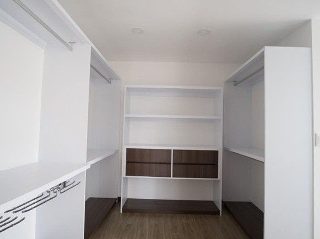 Apartamento de 2 alcobas en venta en Santa Ana Occidental, Bogotá, 144 m² · foto 12 de 18