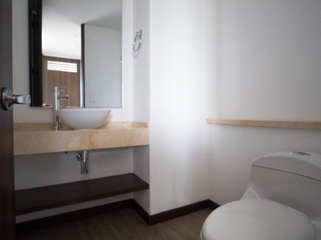 Apartamento de 2 alcobas en venta en Santa Ana Occidental, Bogotá, 144 m² · foto 18 de 18