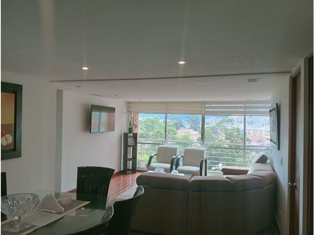 Apartamento de 3 alcobas en venta en San Antonio Nor - Occidental, Bogotá, 110 m² · foto 3 de 10