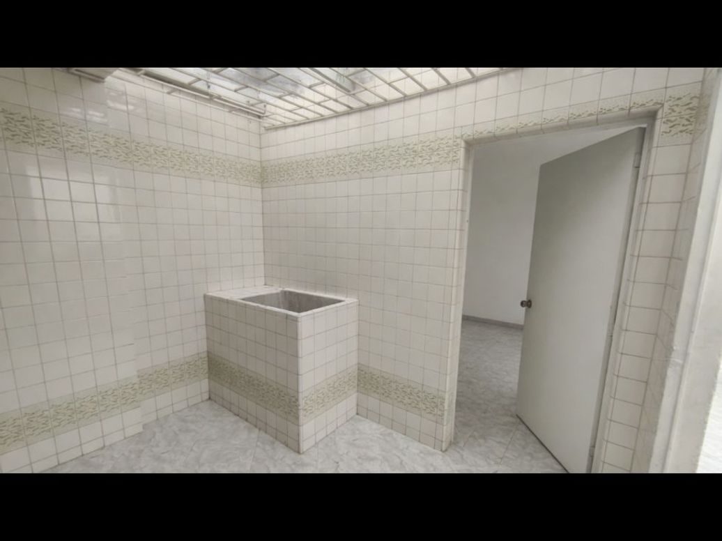 Casa de 4 alcobas en venta en Villa Luz, Bogotá, 300 m² · foto 20 de 20