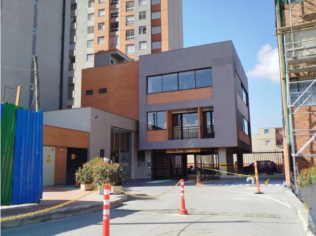 Apartamento de 2 alcobas en venta en Usaquén, Bogotá, 40 m² · foto 3 de 20