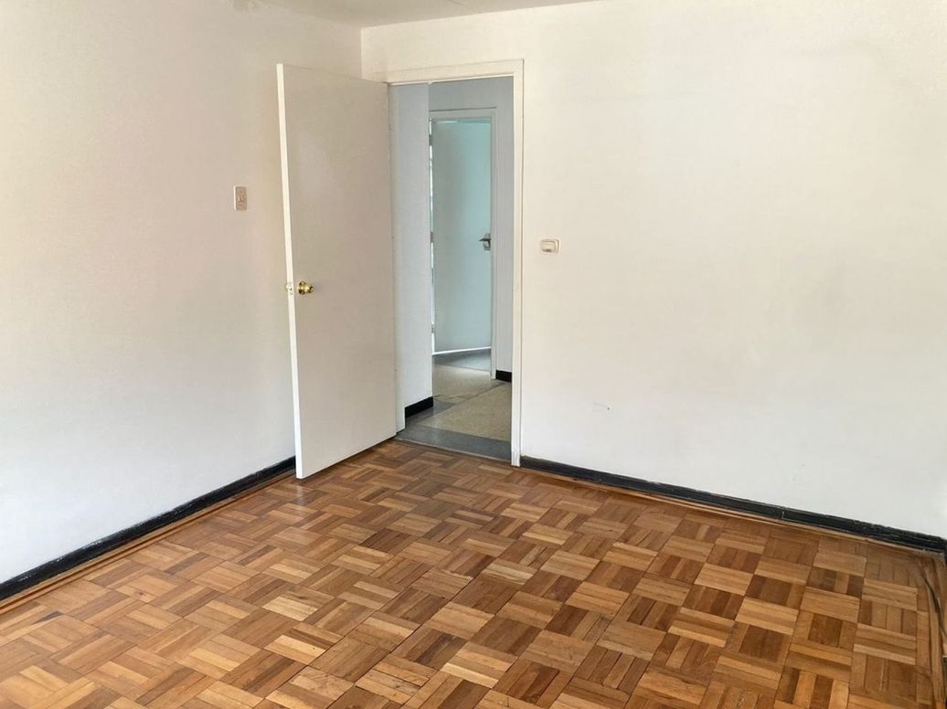 Apartamento de 6 alcobas en venta en Quinta Paredes, Bogotá, 280 m² · foto 8 de 14