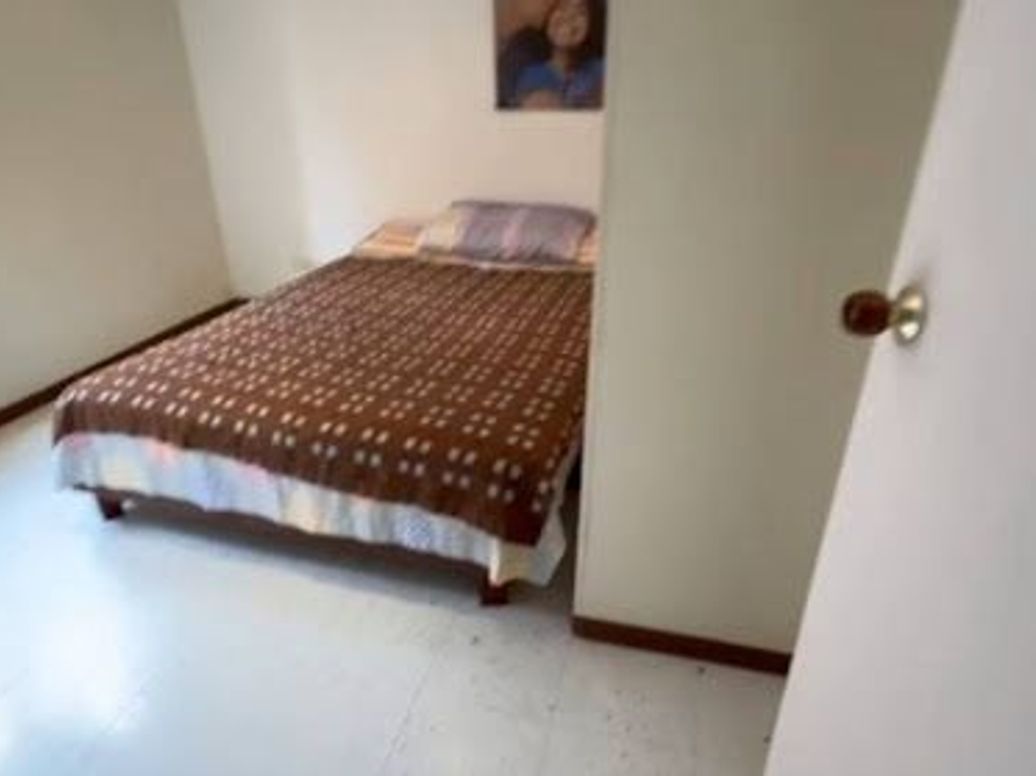 Apartamento de 3 alcobas en venta en Cedritos, Bogotá, 79 m² · foto 12 de 20