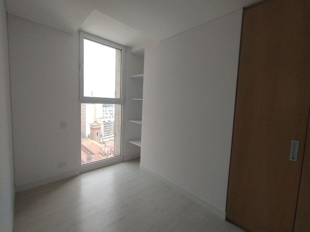 Apartamento de 2 alcobas en venta en Las Nieves, Bogotá, 66 m² · foto 7 de 20
