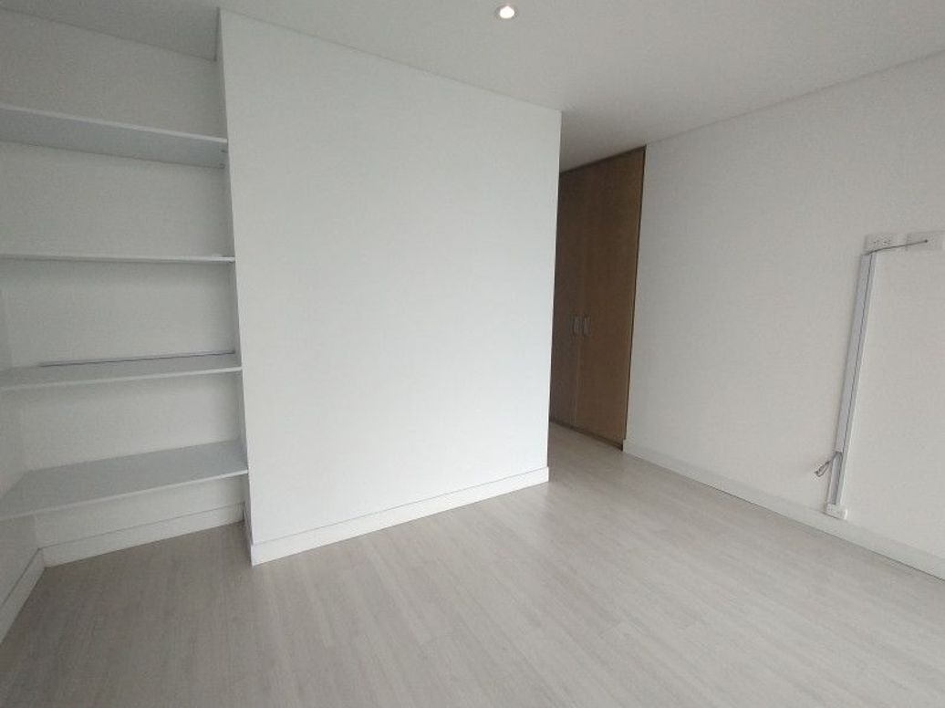 Apartamento de 2 alcobas en venta en Las Nieves, Bogotá, 66 m² · foto 12 de 20