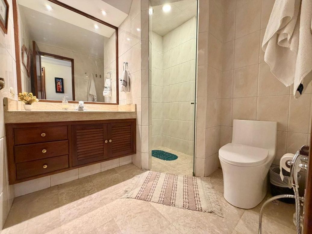 Apartamento de 4 alcobas en venta en Chico Norte Et. Iii, Bogotá, 240 m² · foto 17 de 20