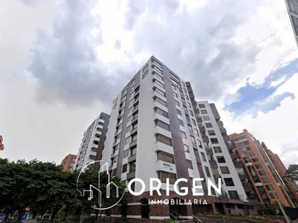 Apartamento de 3 alcobas en venta en Santa Barbara Central, Bogotá, 180 m² · foto 11 de 11